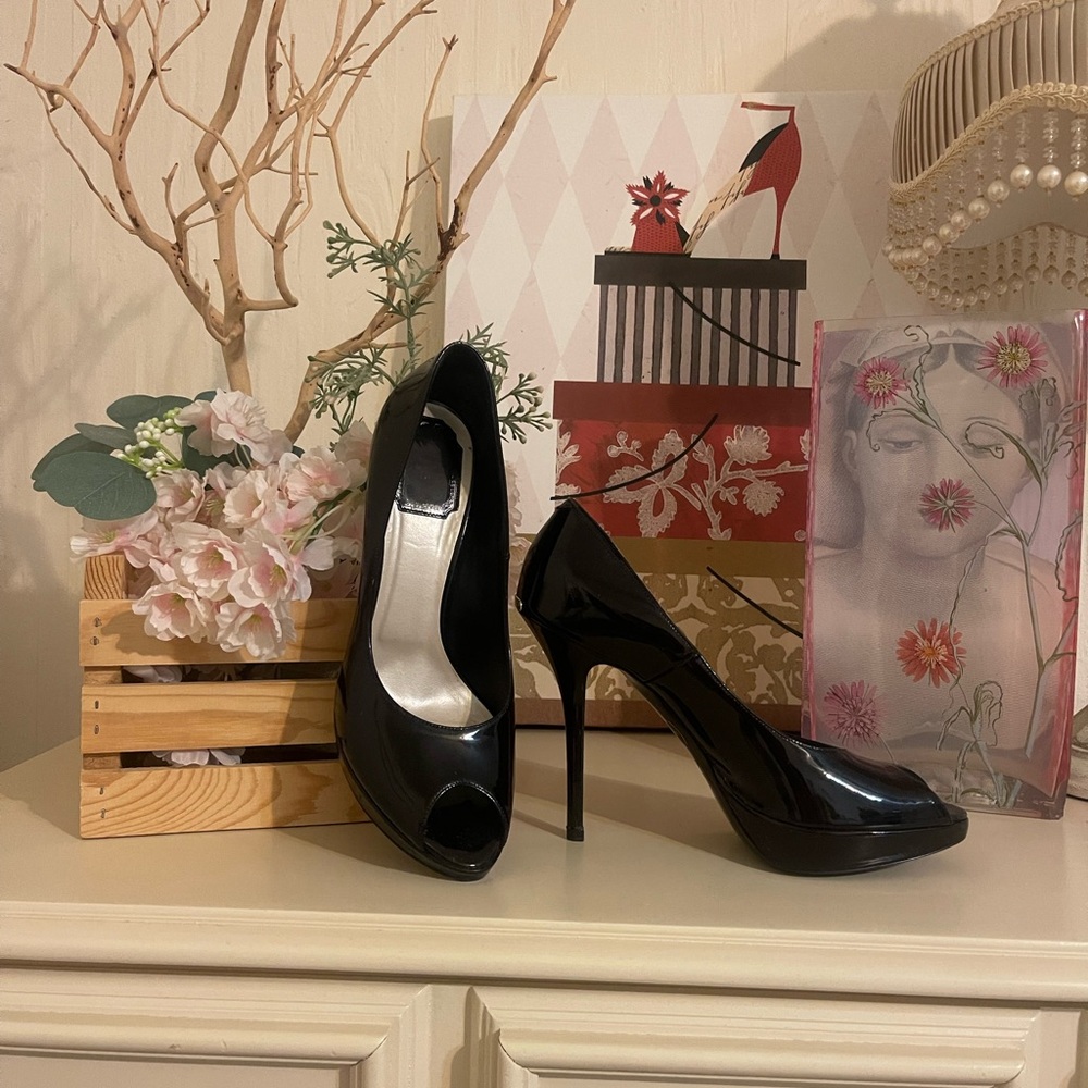 Christian Dior patten leather pumps